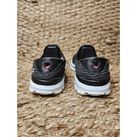 Skechers Go Walk 3 Women’s 10 Shoes Black Pink Slip On Comfort Walking Sneakers - Picture 8 of 12